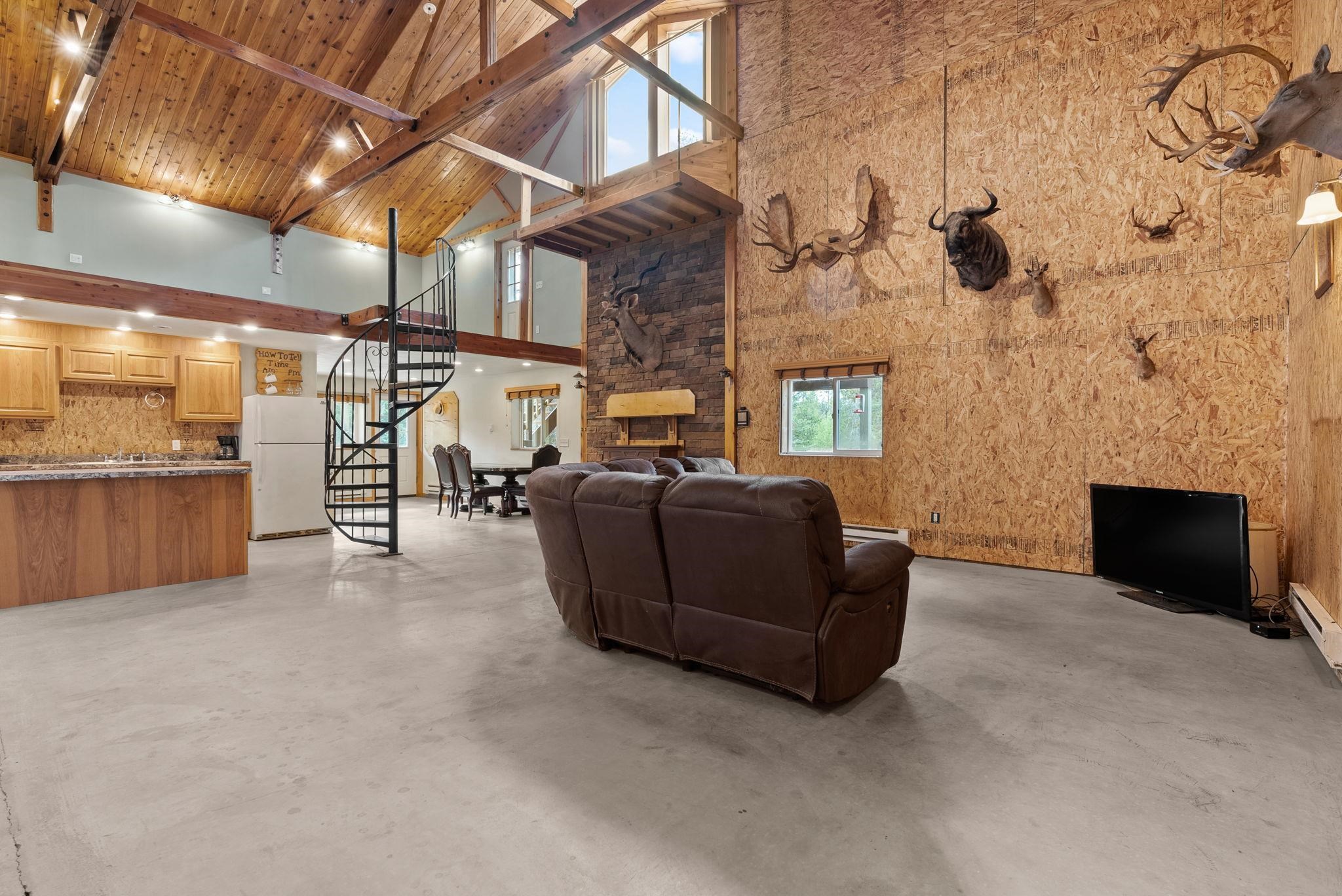 11041 Deer Valley Road Newport, WA 99156 - Photo 9 of 49 Gallery Image 9
