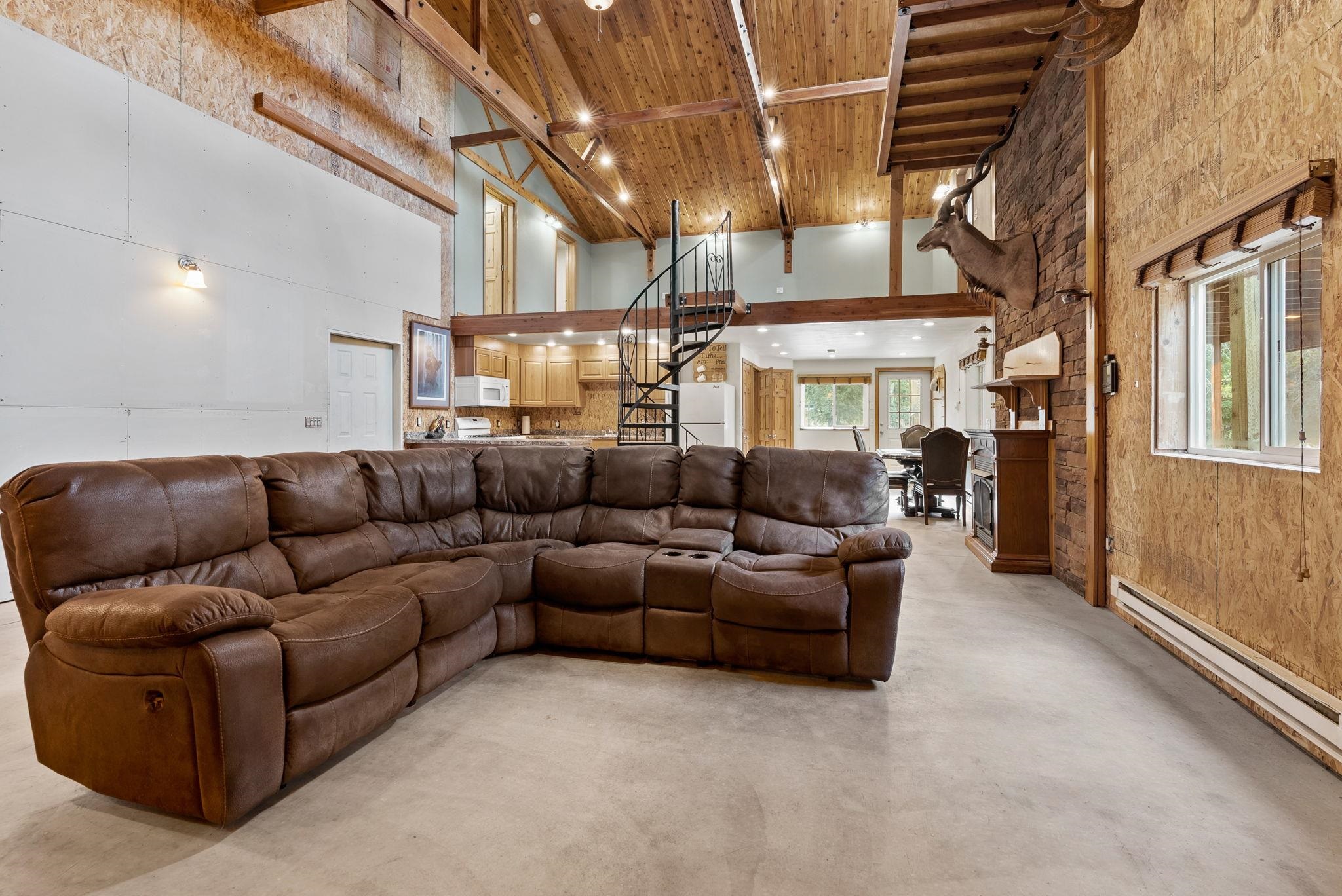 11041 Deer Valley Road Newport, WA 99156 - Photo 10 of 49 Gallery Image 10