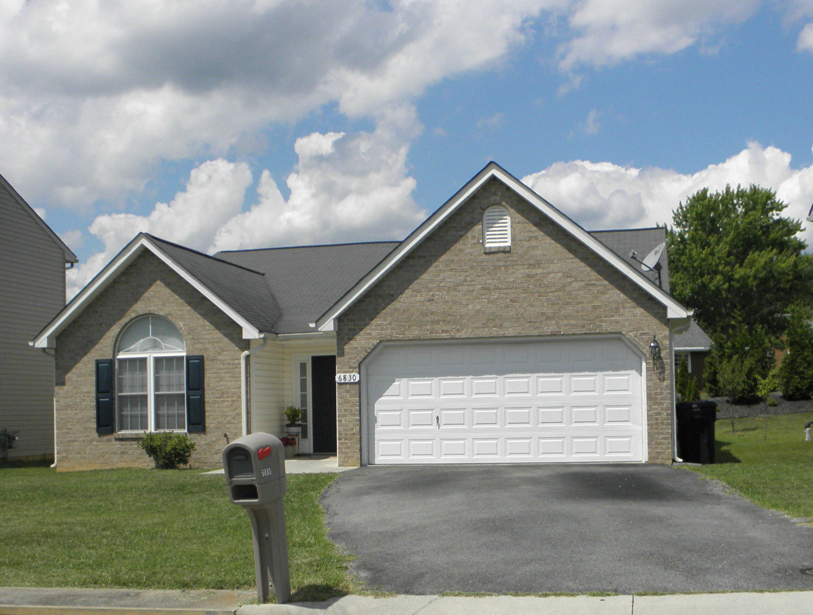 6830 Albert Road Roanoke, VA 24019 - Photo 1 of 27 Welcome to 6830 Albert Road