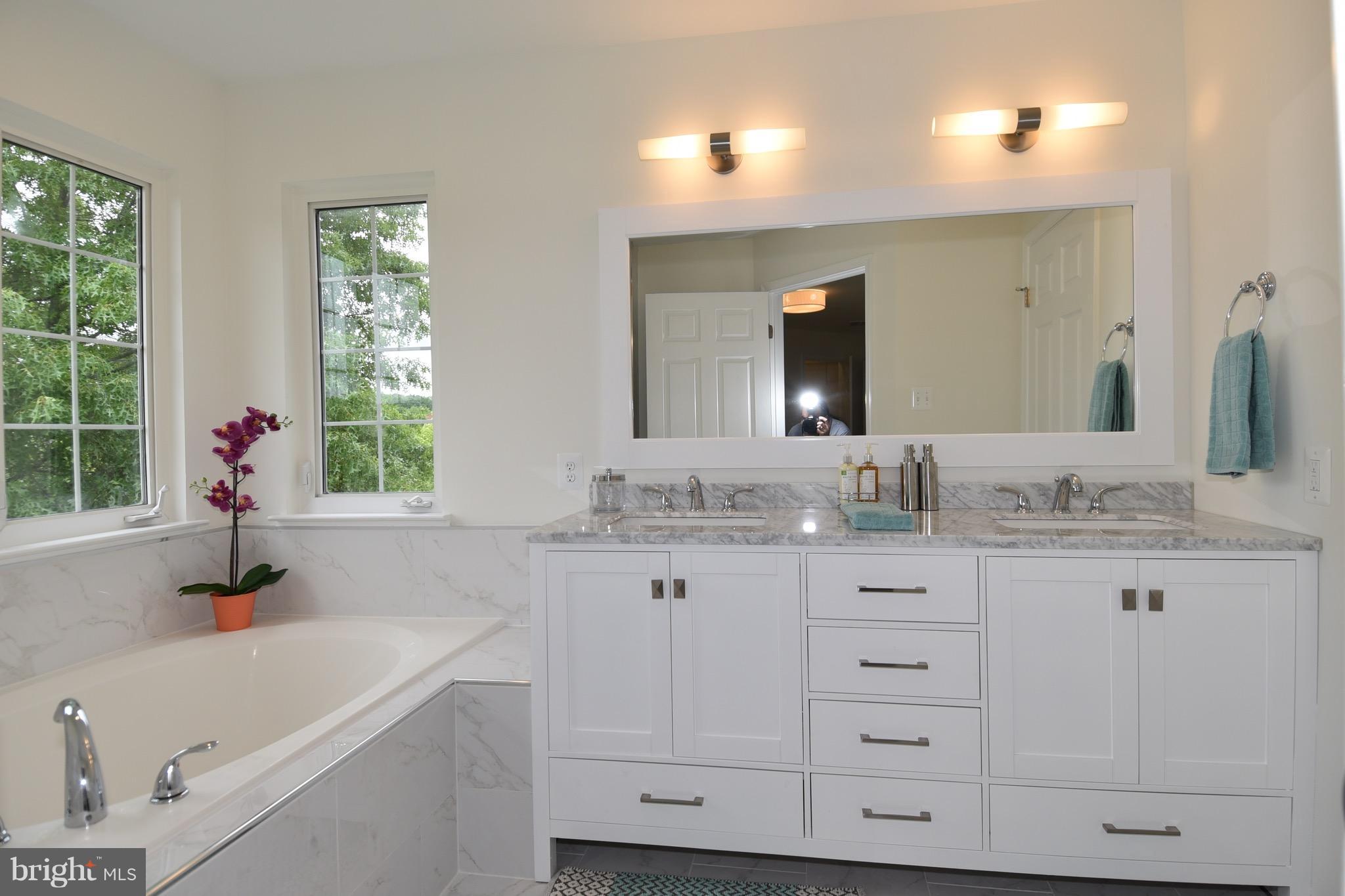 1520 Shellford Lane Accokeek, MD 20607 - Photo 21 of 30 Double vanity with marble top