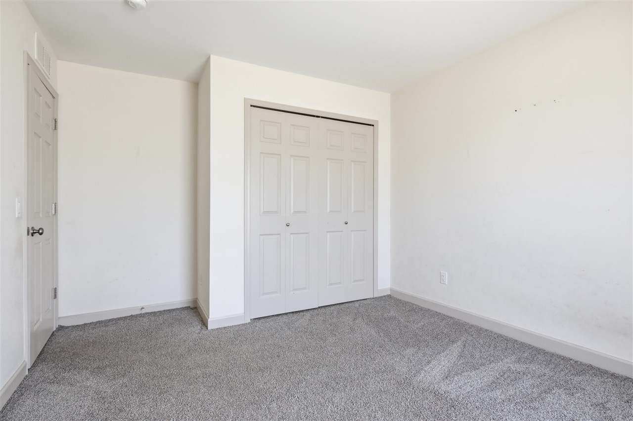 32200 Ecorse Road Romulus, MI 48174 - Photo 22 of 27