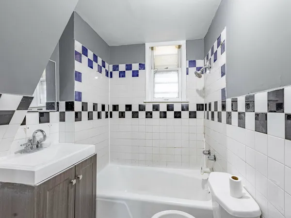 $120,000 | 4722 South Ada Street, Chicago, IL 60609