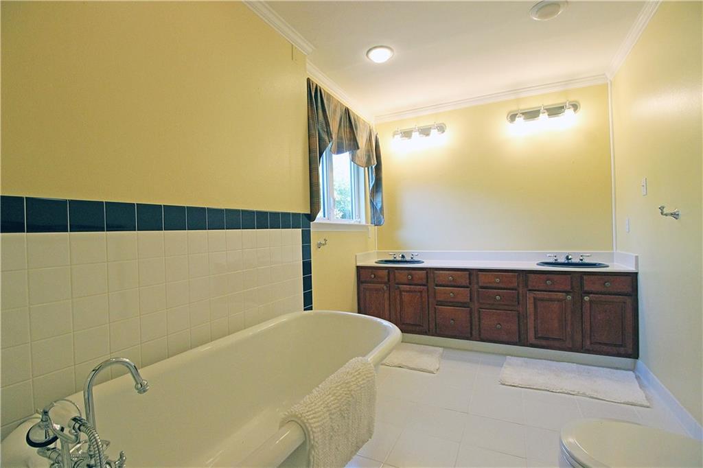 148 Lee Court River Ridge, LA 70123 - Photo 10 of 20