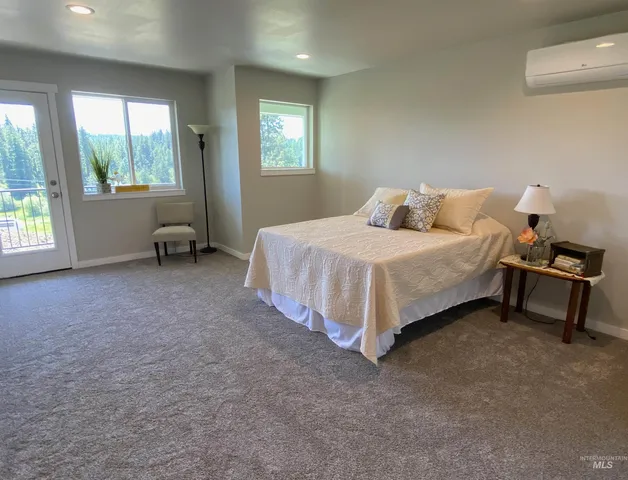 $344,900 | 102 Highline Lane, Potlatch, ID 83855