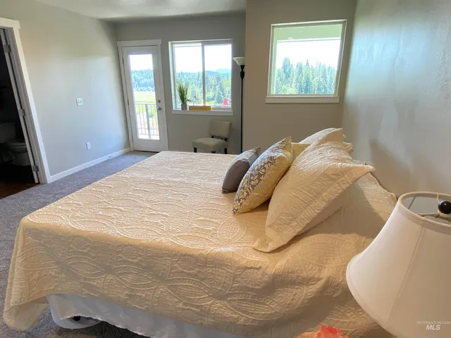 $344,900 | 102 Highline Lane, Potlatch, ID 83855