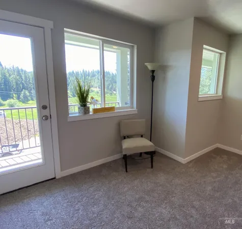 $330,000 | 102 Highline Lane, Potlatch, ID 83855