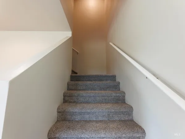 $330,000 | 102 Highline Lane, Potlatch, ID 83855