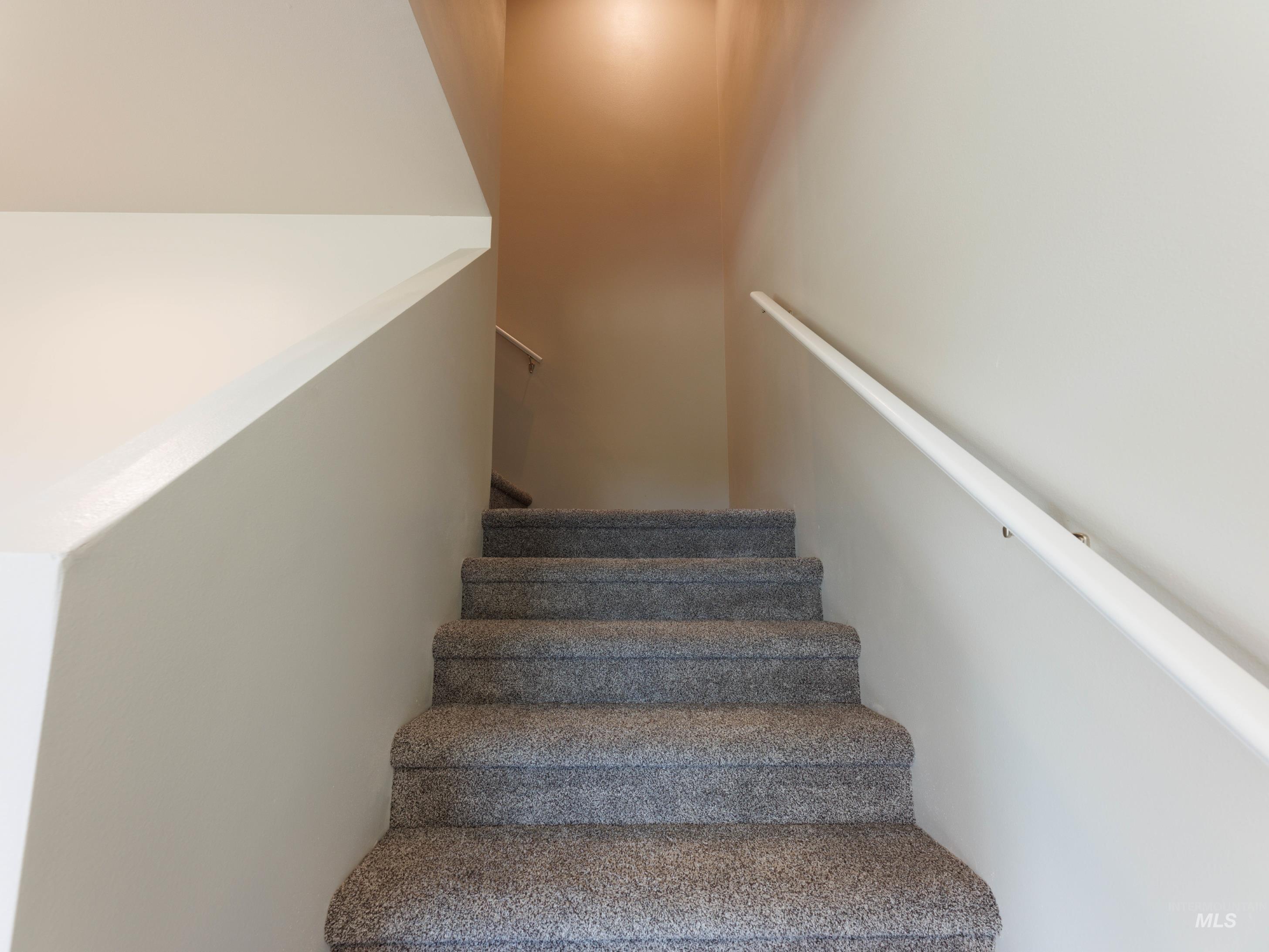 102 Highline Lane Potlatch, ID 83855 - Photo 8 of 44 Stairway to 2nd floor