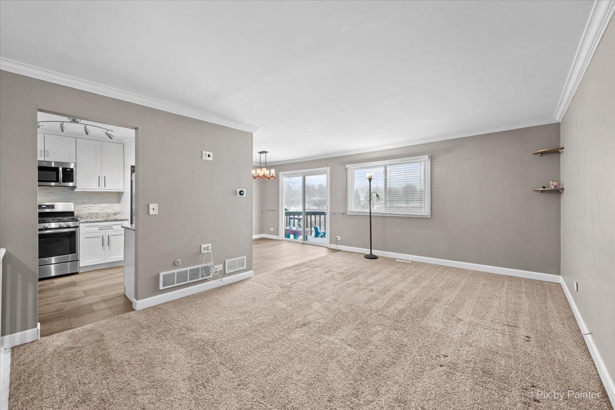 215 Lakeshore Lane Bloomingdale, IL 60108 - Photo 21 of 32