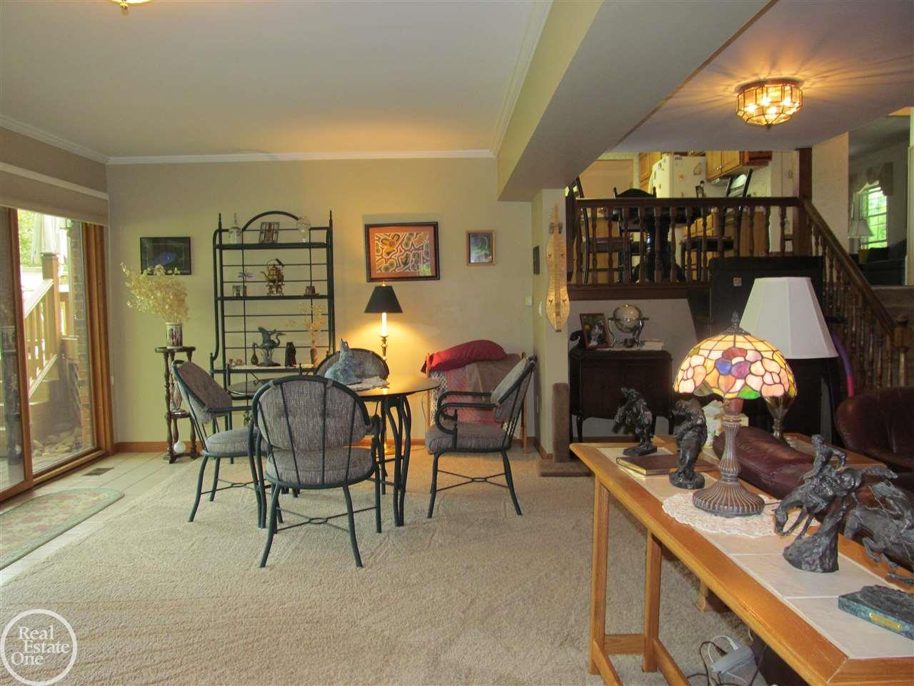 235 Shagbark Drive Rochester Hills, MI 48309 - Photo 12 of 26