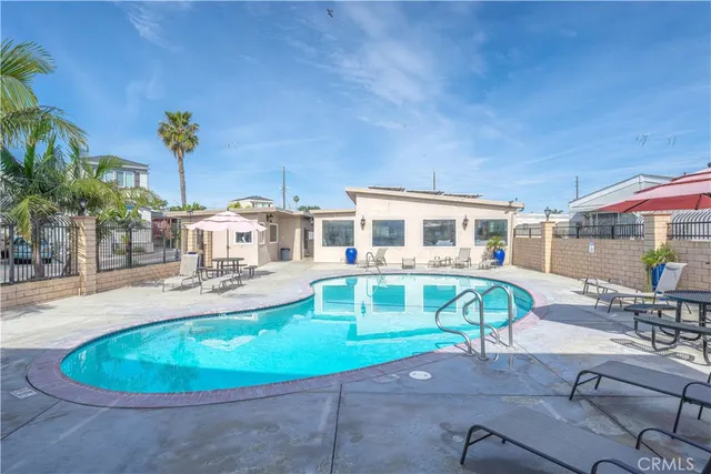 $95,000 | 80 Huntington, Unit 618, Huntington Beach, CA 92648