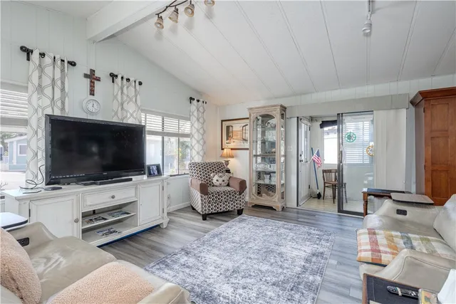 $95,000 | 80 Huntington, Unit 618, Huntington Beach, CA 92648