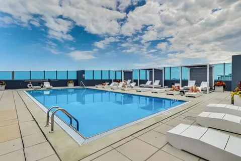 $395,000 | 1901 South Calumet Avenue, Unit 2208, Chicago, IL 60616