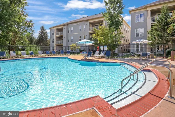 $3,000 | 11330 Westbrook Mill Lane, Unit 304, Fairfax, VA 22030
