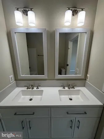 $3,000 | 11330 Westbrook Mill Lane, Unit 304, Fairfax, VA 22030