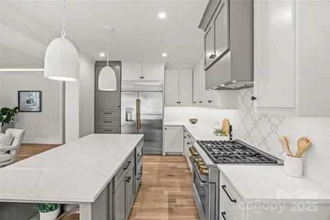 $1,469,000 | 1607 Tippah Park Court, Charlotte, NC 28205