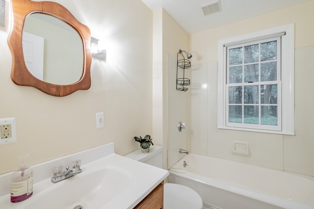 15 Ridgecrest Circle Westfield, MA 01085 - Photo 24 of 35 Gallery Image 24