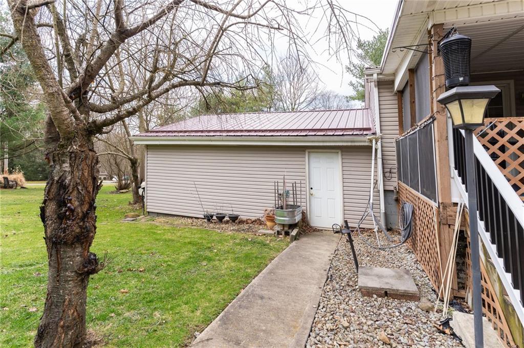 106 Willadell Road Transfer, PA 16154 - Photo 18 of 26