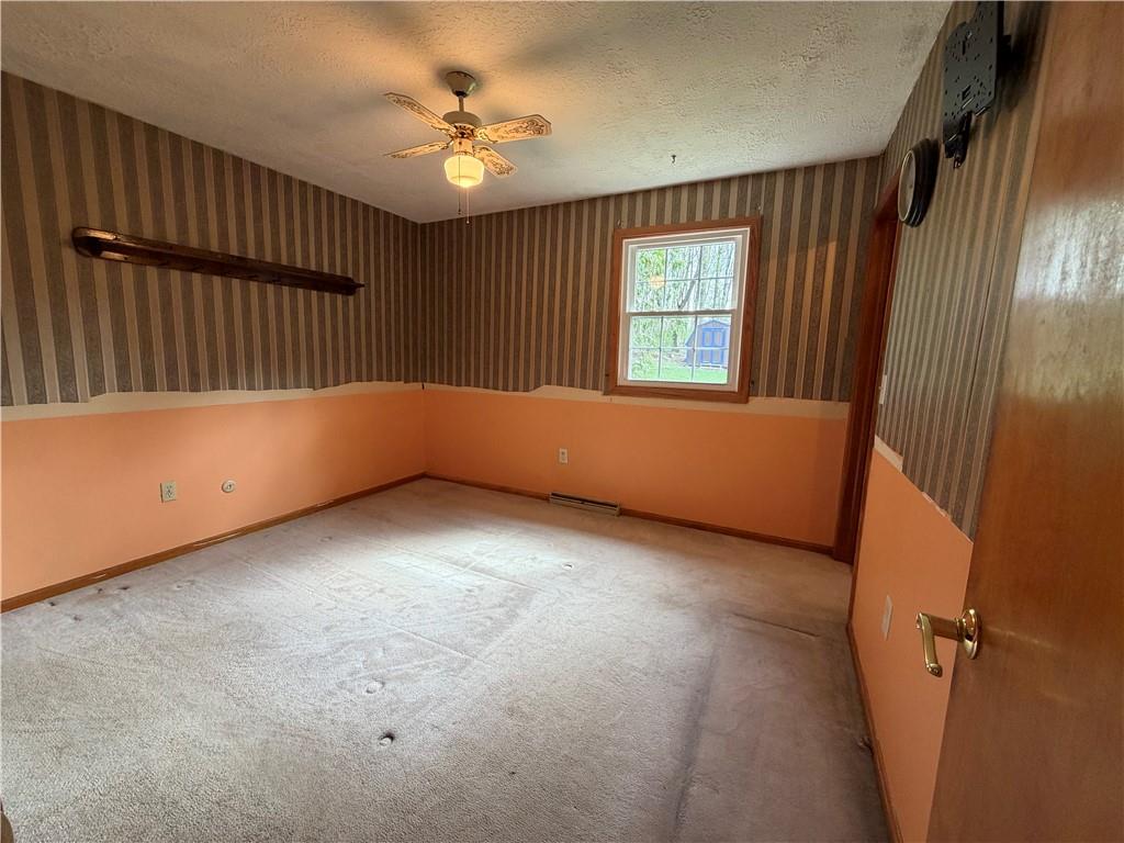 106 Willadell Road Transfer, PA 16154 - Photo 41 of 46 an empty room with windows