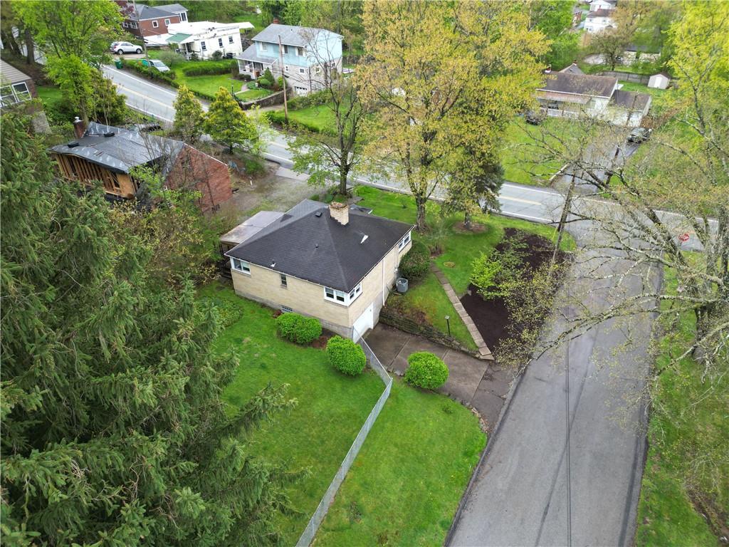 7240 Shannon Road Verona, PA 15147 - Photo 2 of 19 Gallery Image 2