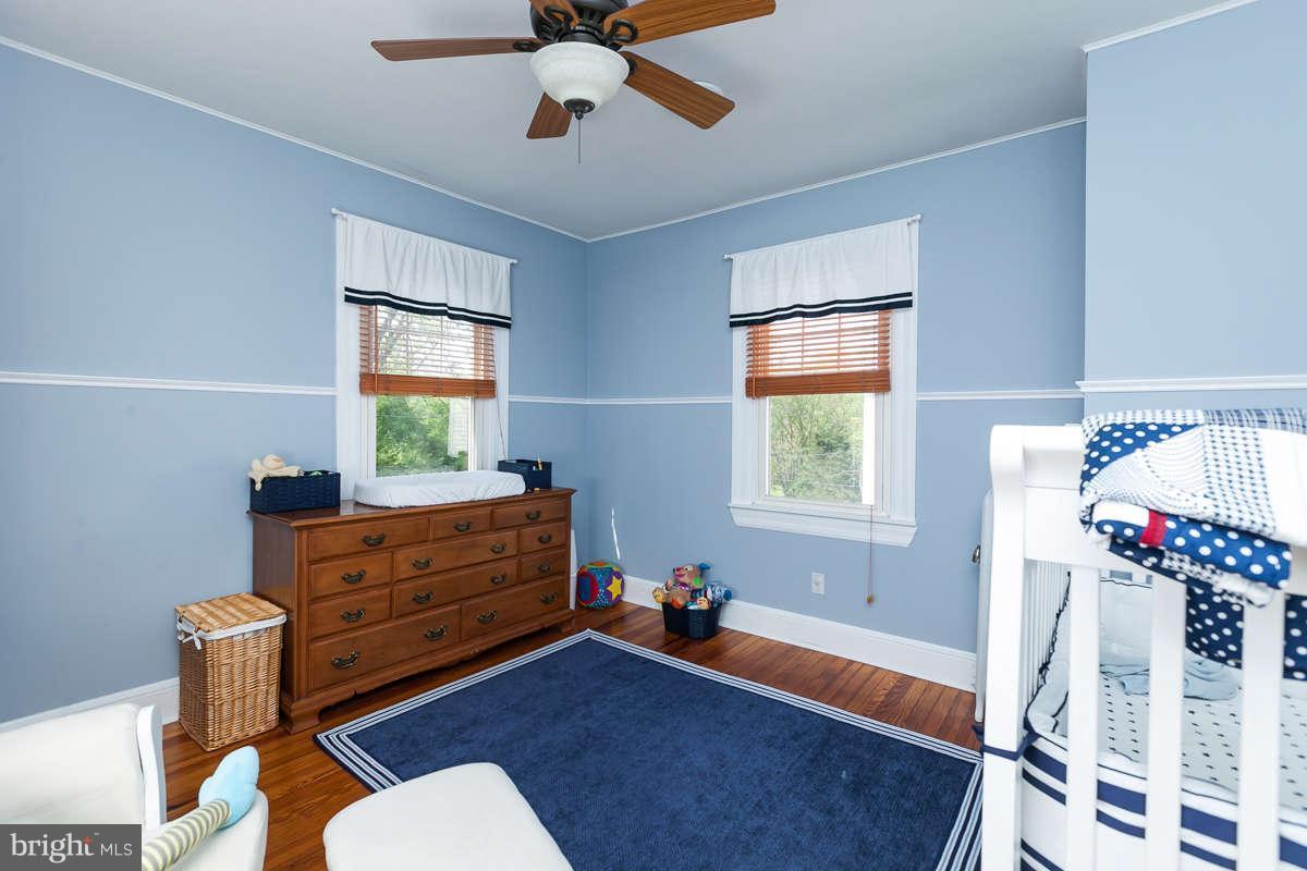 1307 Asbury Road Baltimore, MD 21209 - Photo 19 of 30 Bedroom 3