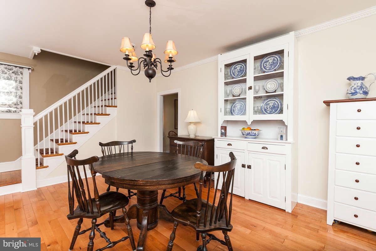 1307 Asbury Road Baltimore, MD 21209 - Photo 6 of 30 Dining Room