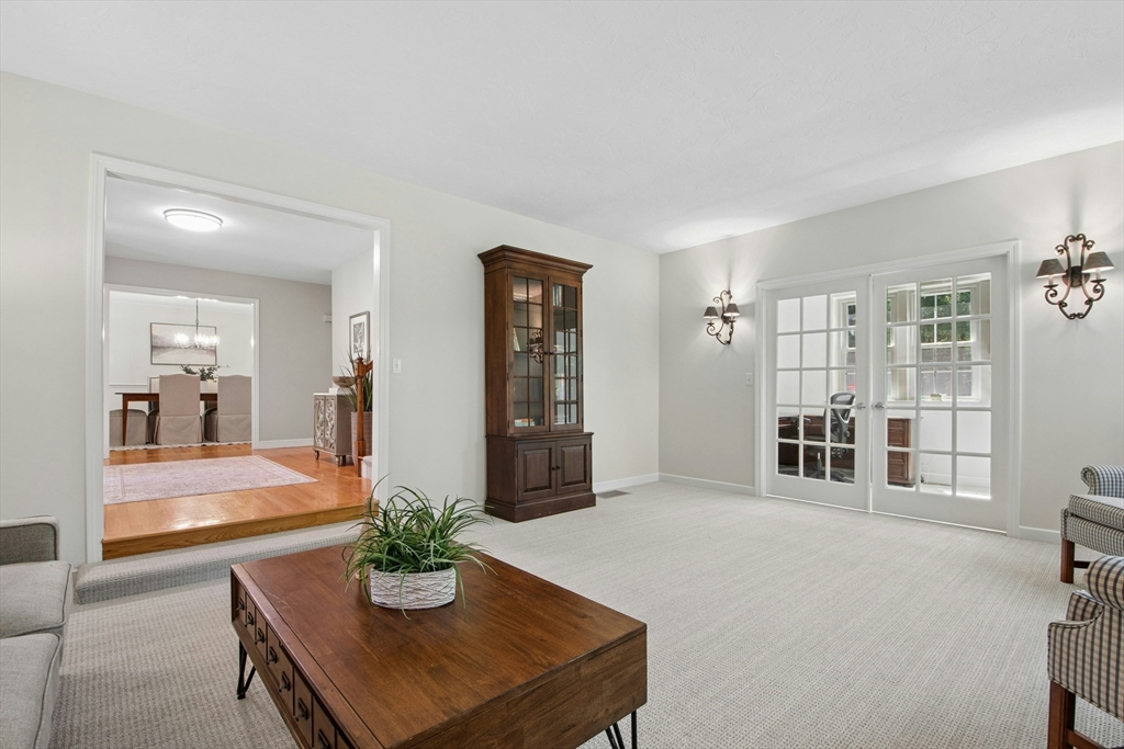 12 Dicarlo Road Hopkinton, MA 01748 - Photo 15 of 27