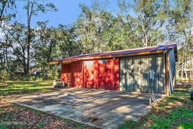 $300,000 | 45077 Clemmons Road, Callahan, FL 32011