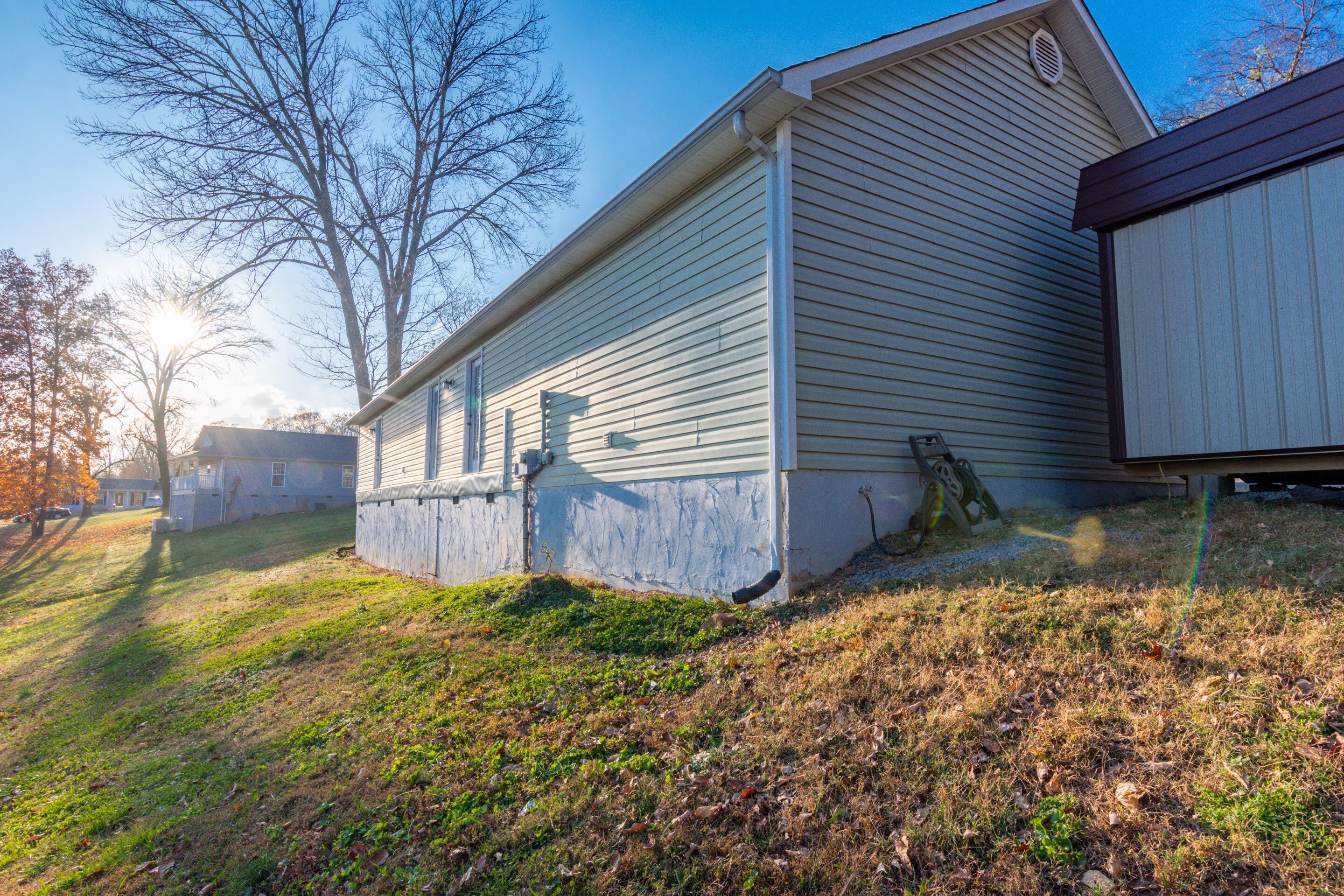 883 Black Oak Estates Road Dayton, TN 37321 - Photo 34 of 36 833 Black Oak Estates Rd-36