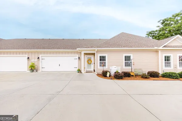 $298,000 | 494 Nandina Court, Warner Robins, GA 31088