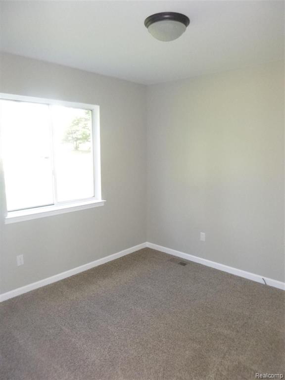 1814 Henbert Road West Bloomfield, MI 48324 - Photo 14 of 24