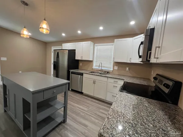 $1,395 | 4551 Teston Drive, Milton, FL 32583