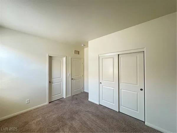 $2,800 | 8611 Vermont Vista Street, Las Vegas, NV 89113