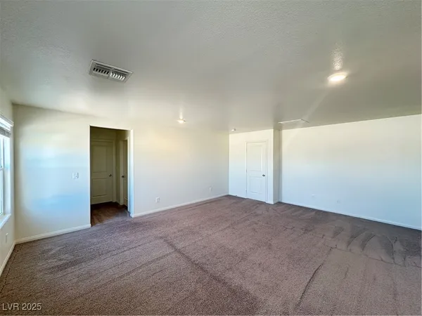 $2,800 | 8611 Vermont Vista Street, Las Vegas, NV 89113