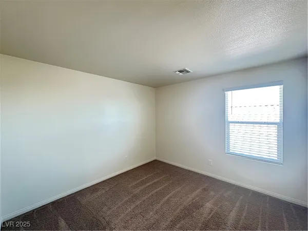 $2,800 | 8611 Vermont Vista Street, Las Vegas, NV 89113