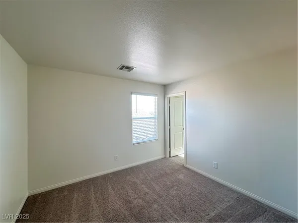 $2,800 | 8611 Vermont Vista Street, Las Vegas, NV 89113