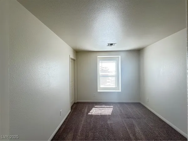 $2,800 | 8611 Vermont Vista Street, Las Vegas, NV 89113