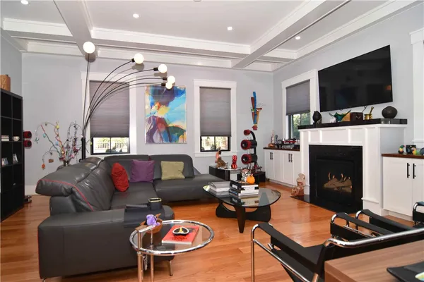 $1,390,000 | 44 North Woods Trail, South Kingstown, RI 02879