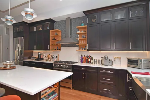 $1,390,000 | 44 North Woods Trail, South Kingstown, RI 02879