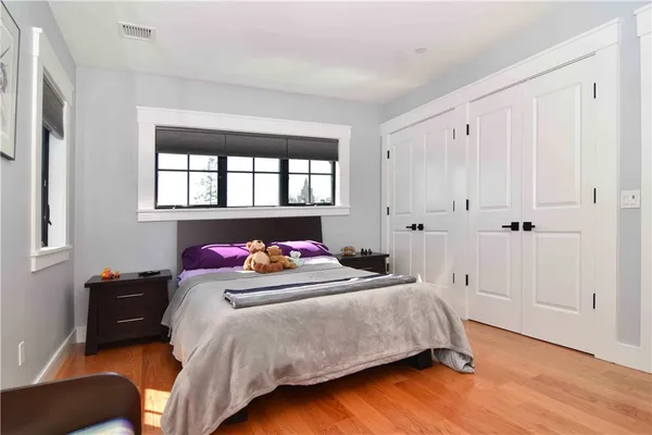 $1,390,000 | 44 North Woods Trail, South Kingstown, RI 02879