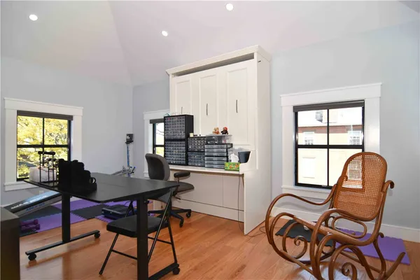 $1,390,000 | 44 North Woods Trail, South Kingstown, RI 02879