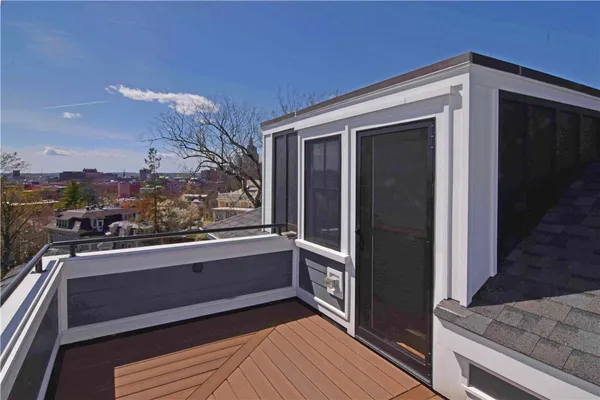 $1,390,000 | 44 North Woods Trail, South Kingstown, RI 02879