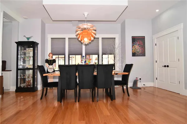 $1,390,000 | 44 North Woods Trail, South Kingstown, RI 02879