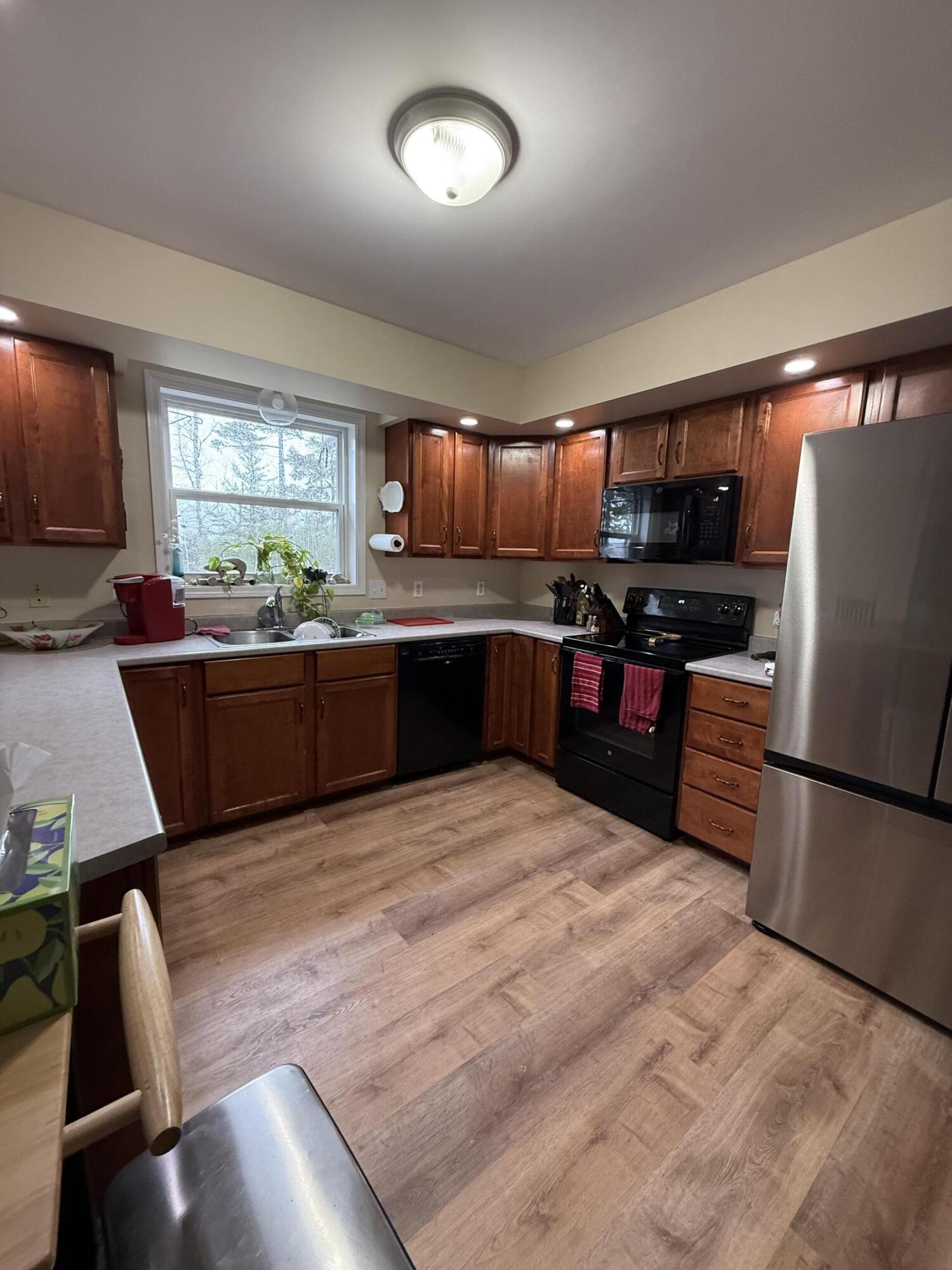 67 Birch Place Milbridge, ME 04658 - Photo 9 of 24 IMG_7666