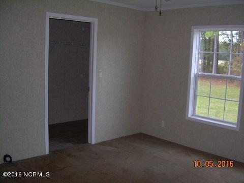 10771 Ruth Vinson Road Autryville, NC 28318 - Photo 3 of 10 bed 2