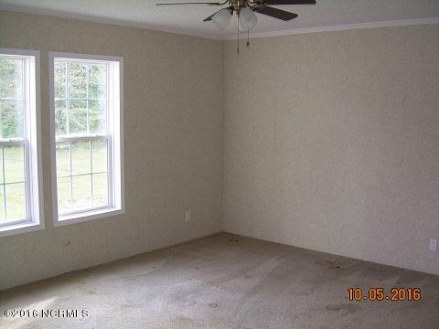 10771 Ruth Vinson Road Autryville, NC 28318 - Photo 4 of 10 bed 3