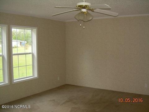 10771 Ruth Vinson Road Autryville, NC 28318 - Photo 9 of 10 Mstr. bed