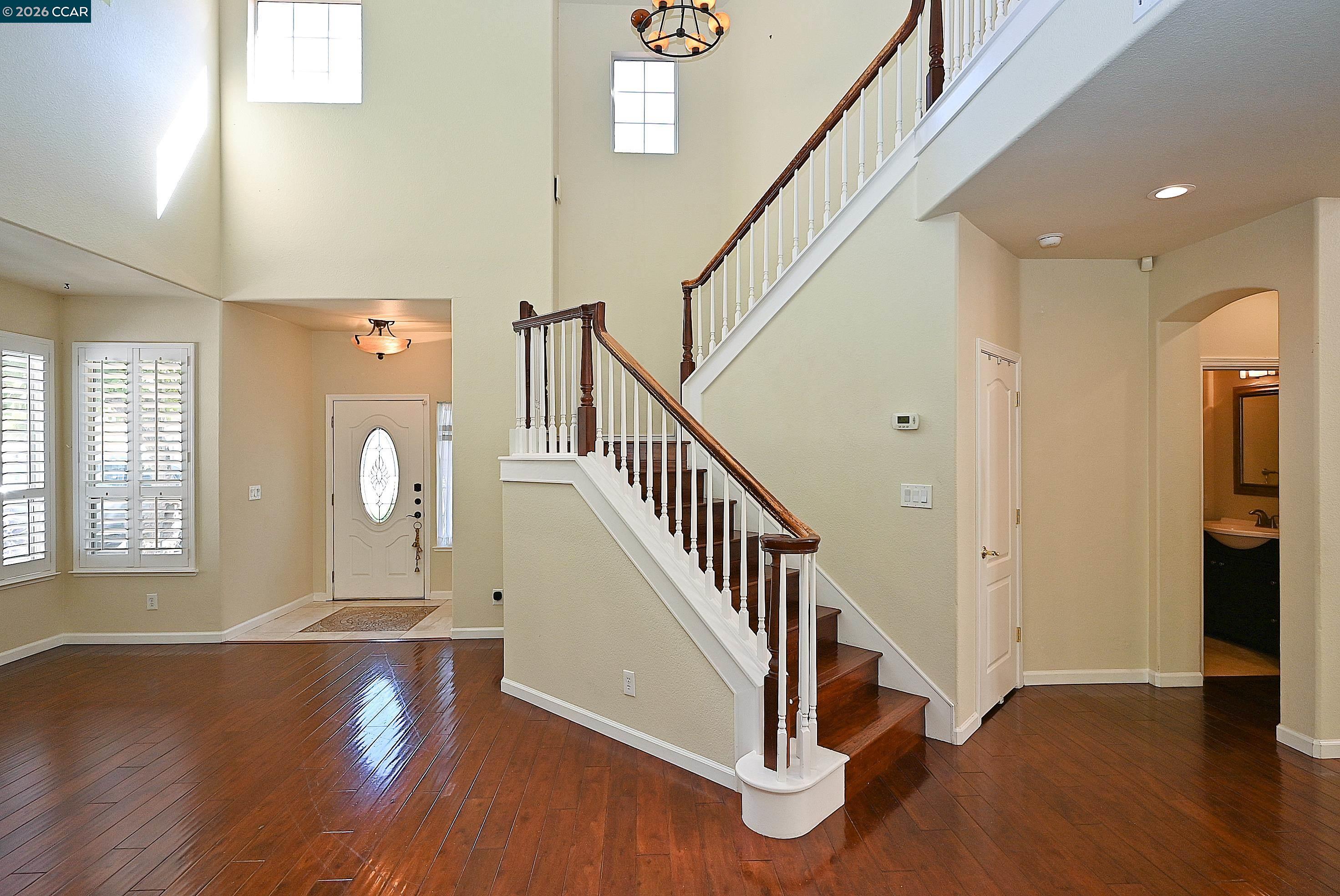 2287 Flagstone Way Concord, CA 94521 - Photo 10 of 56 Gallery Image 10