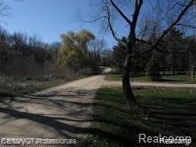 0 Taylor Lake Road Holly, MI 48442 - Photo 9 of 10 Street leading in....
