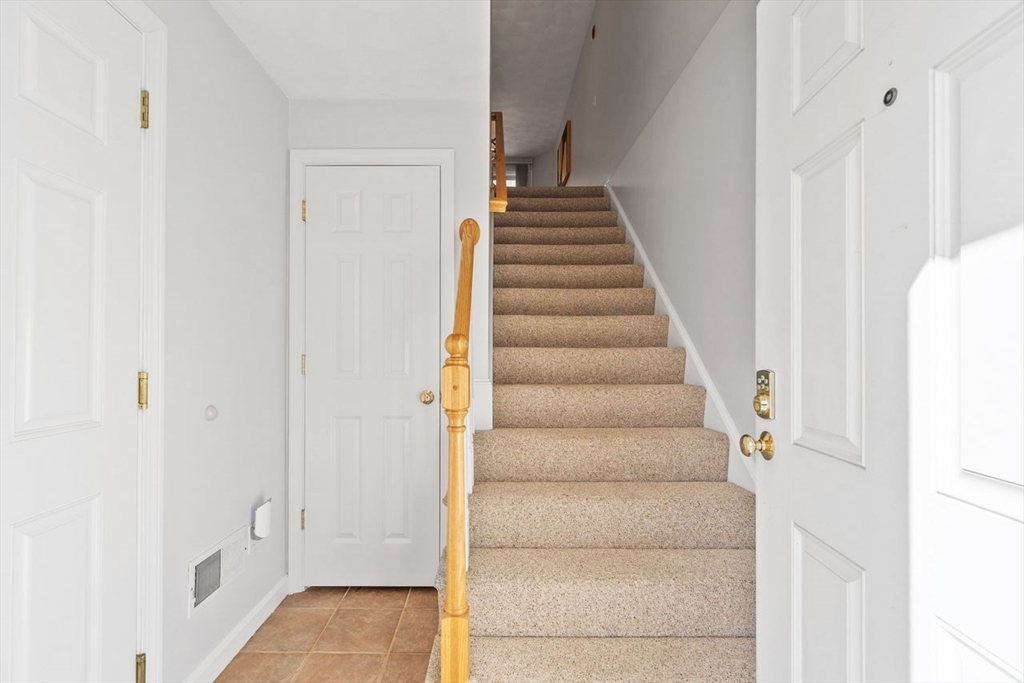81 Salem Road, Unit 31 Billerica, MA 01821 - Photo 3 of 42 Gallery Image 3